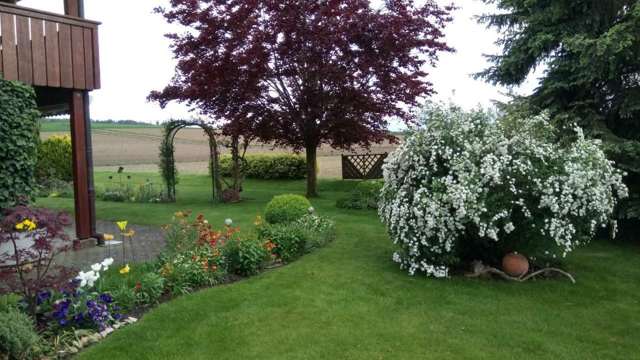 Ferienzimmer Zuelli Erlach 外观 照片